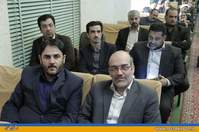 عکس:آخرین شورای اداری استان در سال93