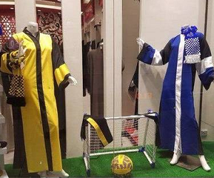 لباس خاص زنان سعودی برای تماشای مسابقات!؟ +عکس