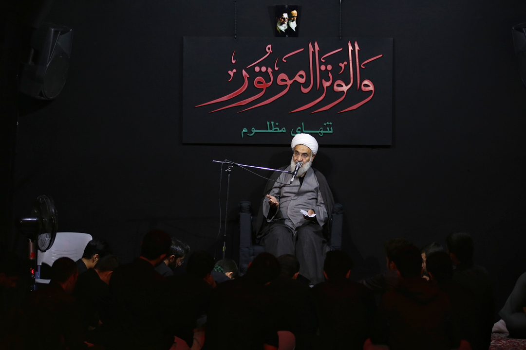 امریکا، صهیونیست و سعودیها در صدر یزیدیان زمان امریکا، صهیونیست و سعودیها در صدر یزیدیان زمان