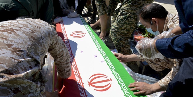 پیکرهای مطهر شهدای سپاه کردستان تشییع شدند پیکرهای مطهر شهدای سپاه کردستان تشییع شدند