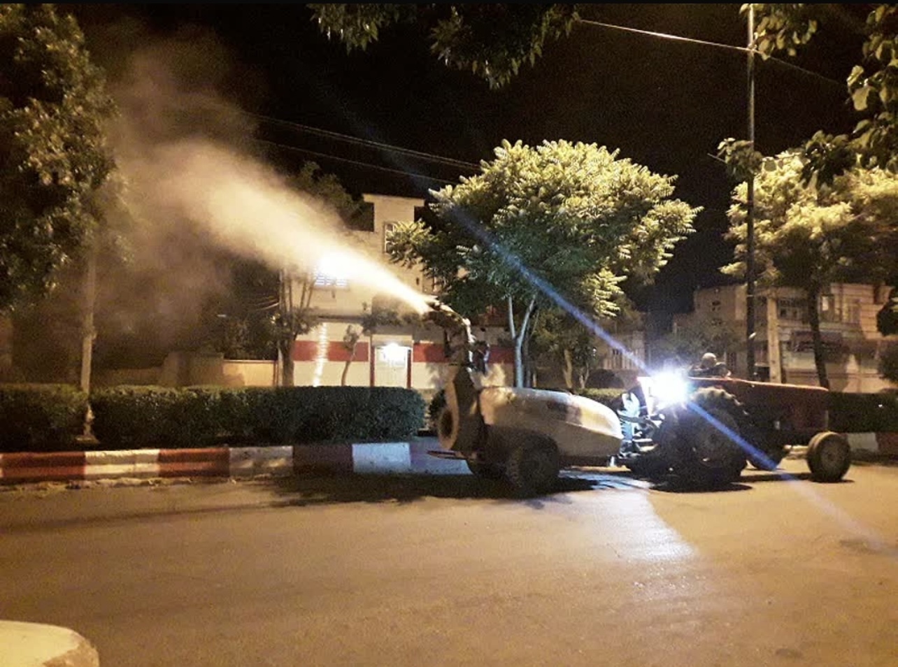 عملیات محلول پاشی بهاره درختان در سنندج آغاز شد عملیات محلول پاشی بهاره درختان در سنندج آغاز شد