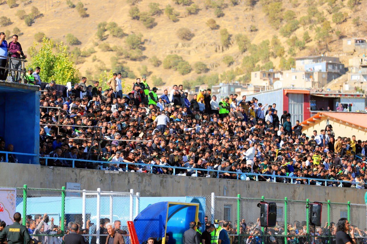 پایان تلخ نماینده کردستان در جام حذفی؛ شهرداری مریوان با بازی قابلتحسین از رقابتها کنار رفت + تصاویر پایان تلخ نماینده کردستان در جام حذفی؛ شهرداری مریوان با بازی قابلتحسین از رقابتها کنار رفت + تصاویر