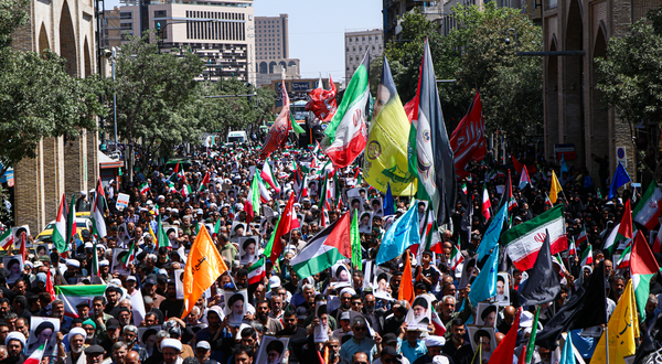 «متحد و استوار، مقابل استکبار»؛ شعار ۱۳ آبان امسال «متحد و استوار، مقابل استکبار»؛ شعار ۱۳ آبان امسال