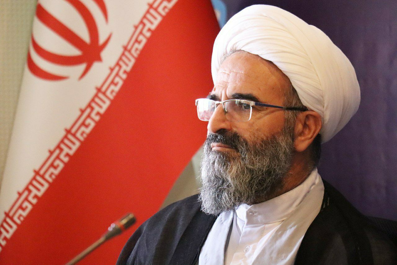 انتقاد امام جمعه سمنان از استانداردهای دوگانه غرب در حقوق بشر