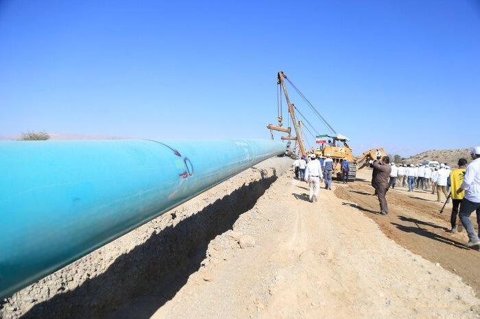 پروژه انتقال آب؛ موتور محرک توسعه صنعتی یا آزمون بزرگ احیای زاینده رود؟