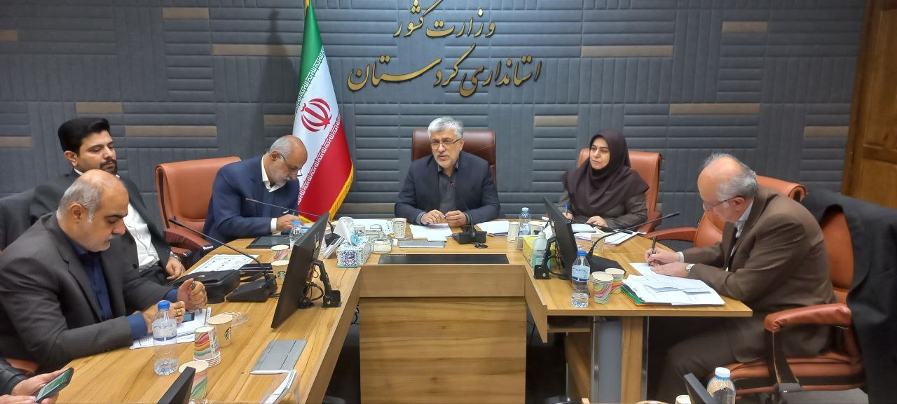 ورود ۶۷ هزار تن کالای مرزی به کردستان/ معاون اقتصادی استاندار بر نظارت مستمر تأکید کرد ورود ۶۷ هزار تن کالای مرزی به کردستان/ معاون اقتصادی استاندار بر نظارت مستمر تأکید کرد