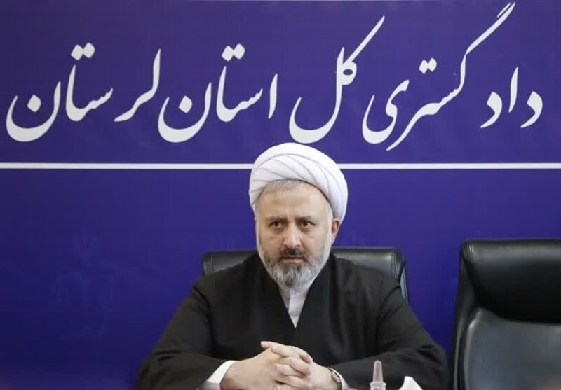 خدمت به مردم وظیفه&zwnj;ای الهی و تکلیف شرعی است