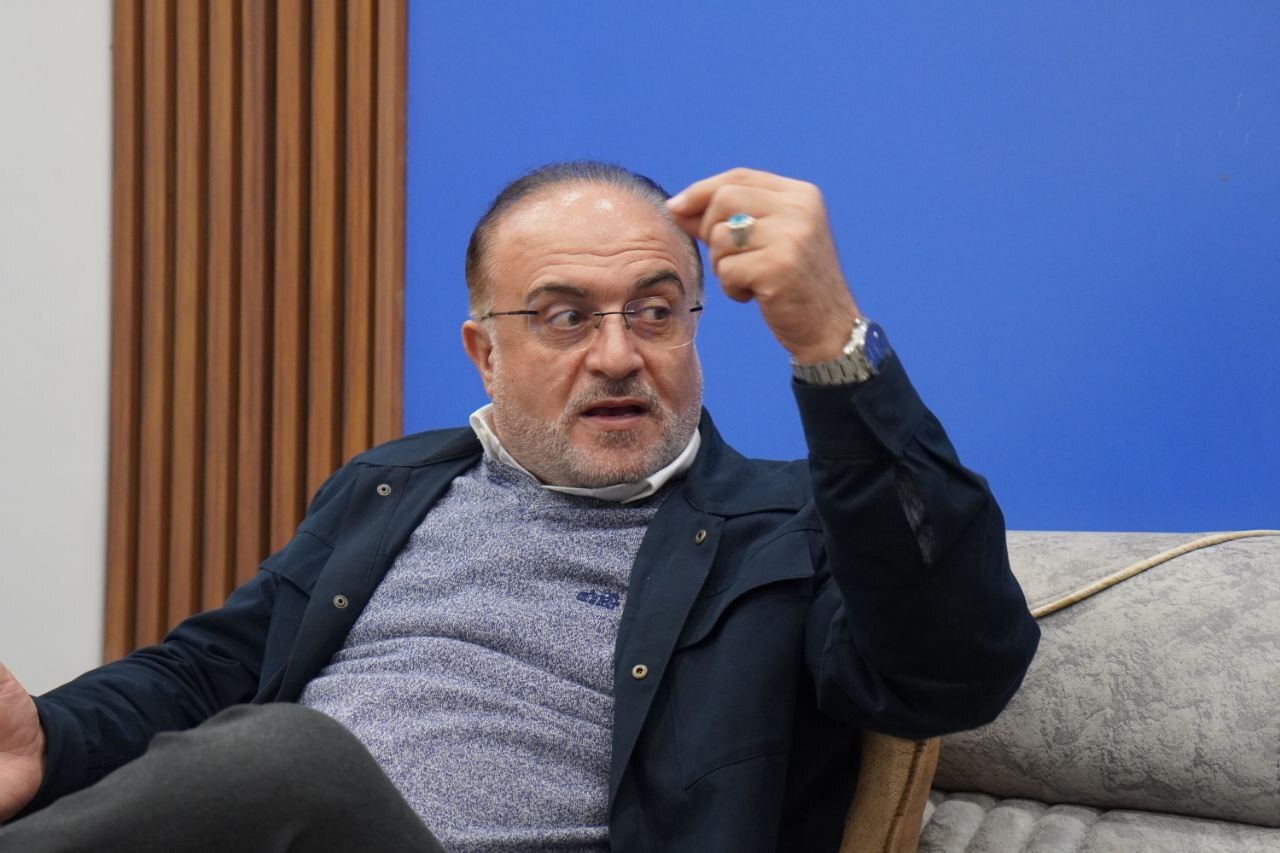 سفرهای بدون پشتوانه بودجهای وزرا به کردستان، هزینهزا و کمفایده است + فیلم سفرهای بدون پشتوانه بودجهای وزرا به کردستان، هزینهزا و کمفایده است + فیلم