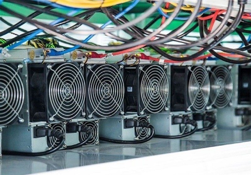 کشف ۸ دستگاه ماینر غیرمجاز در تاکستان